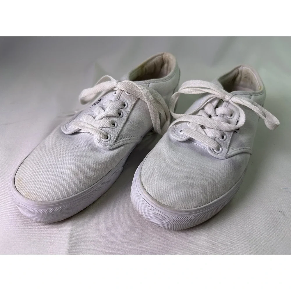 Vans Atwood Low White Canvas Skate‎ Shoes Mens Size 8.5 Casual Low Top Sneakers
